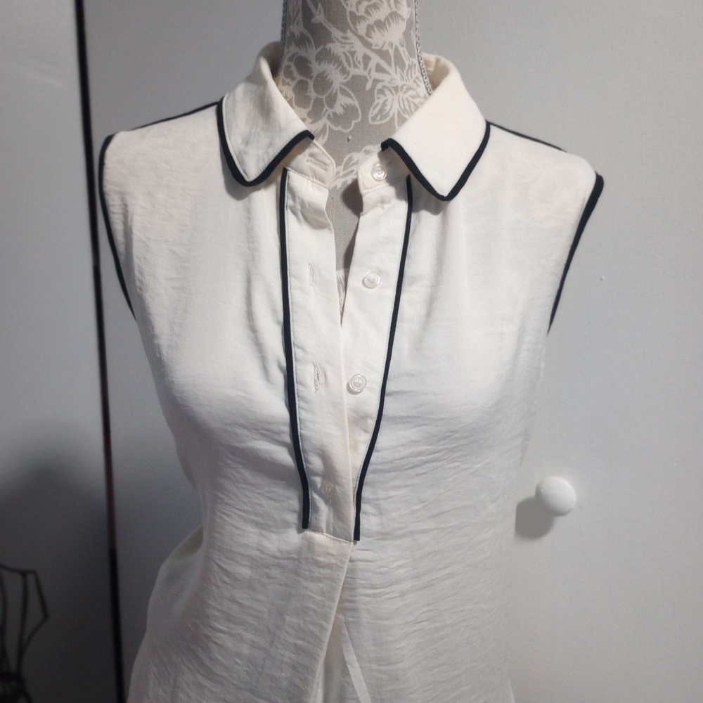 2 For $10 Tamara H Sleeveless Cream‎ Blouse with Black Trim